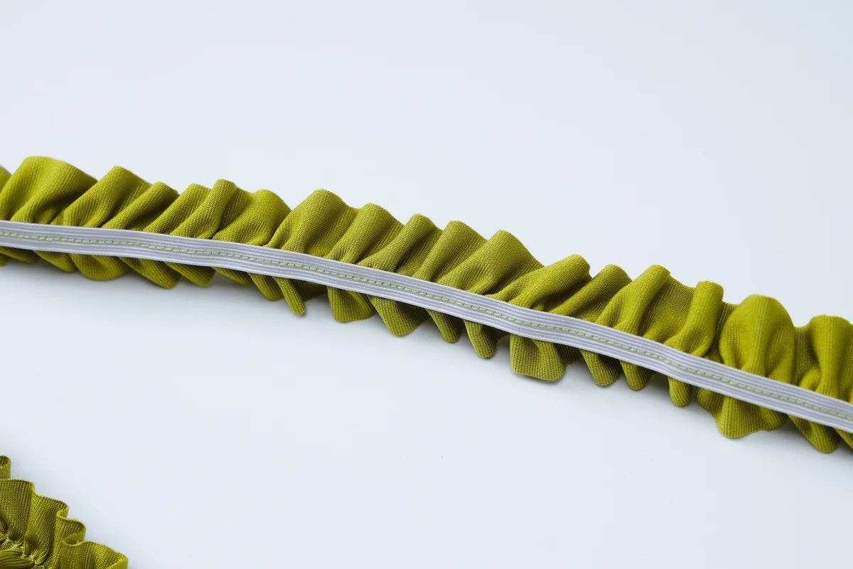 Hugcitar Elegant Halter Solid Ruffles Backless Taseel Sexy Slim