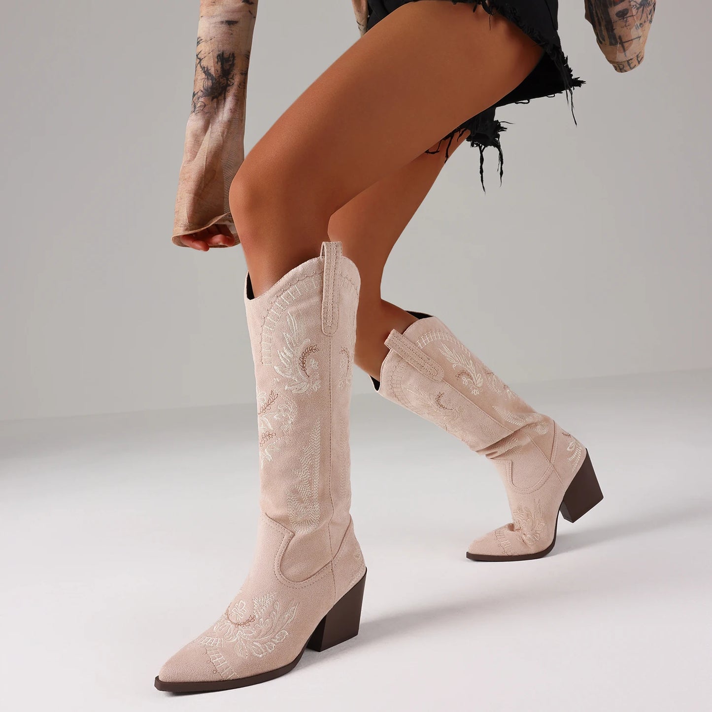 GIGIFOX Knee-High Boots Cowboy Boots For Women
